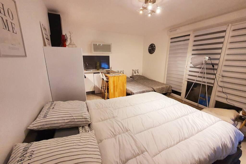 Riviera Sun Standing Studio Villeneuve-Loubet Bagian luar foto