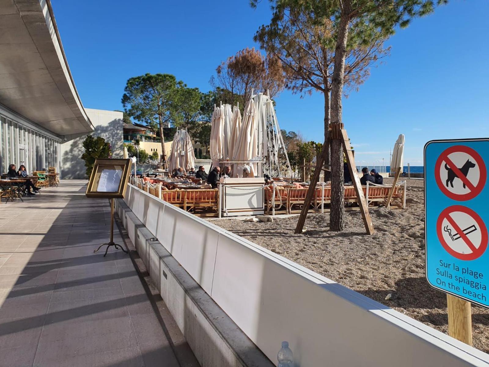 Riviera Sun Standing Studio Villeneuve-Loubet Bagian luar foto